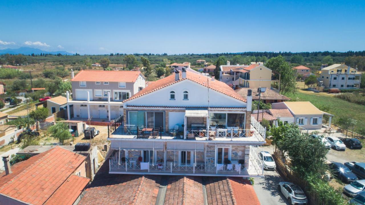 Petrakis Beach Lefkimmi Exterior foto