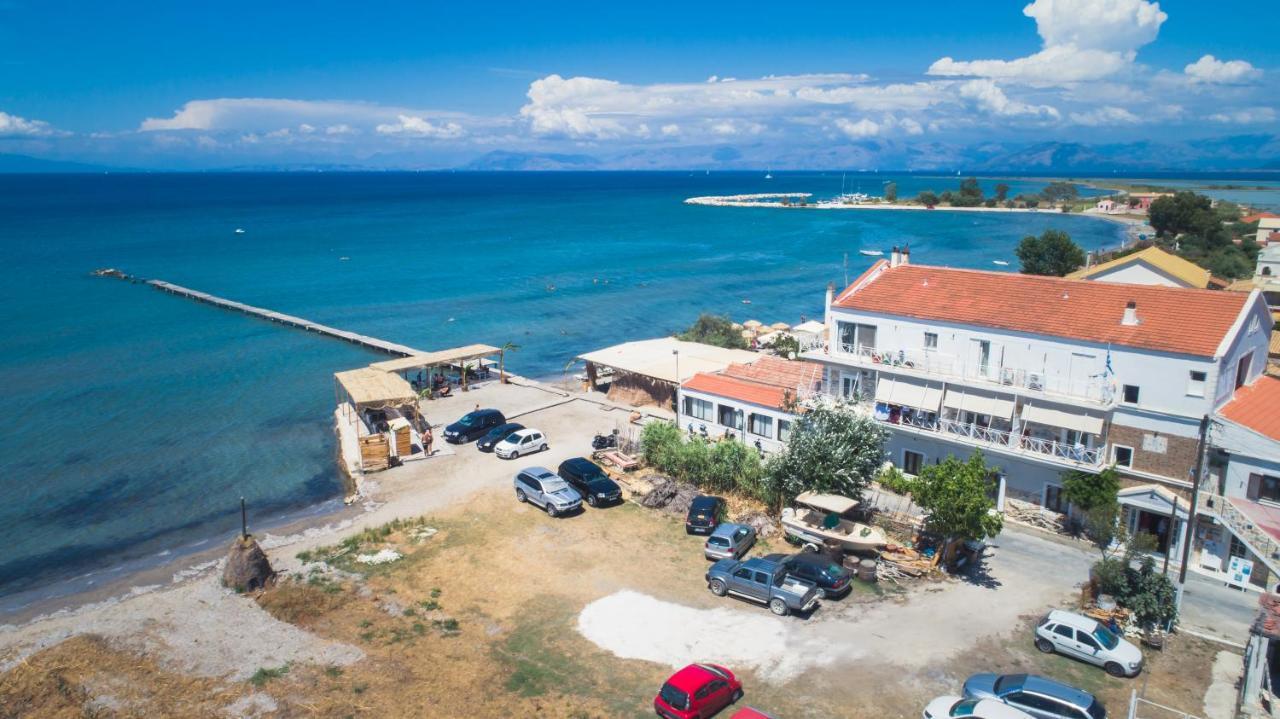 Petrakis Beach Lefkimmi Exterior foto