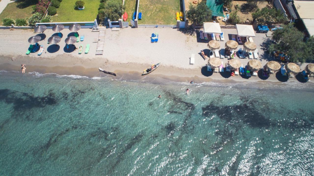 Petrakis Beach Lefkimmi Exterior foto