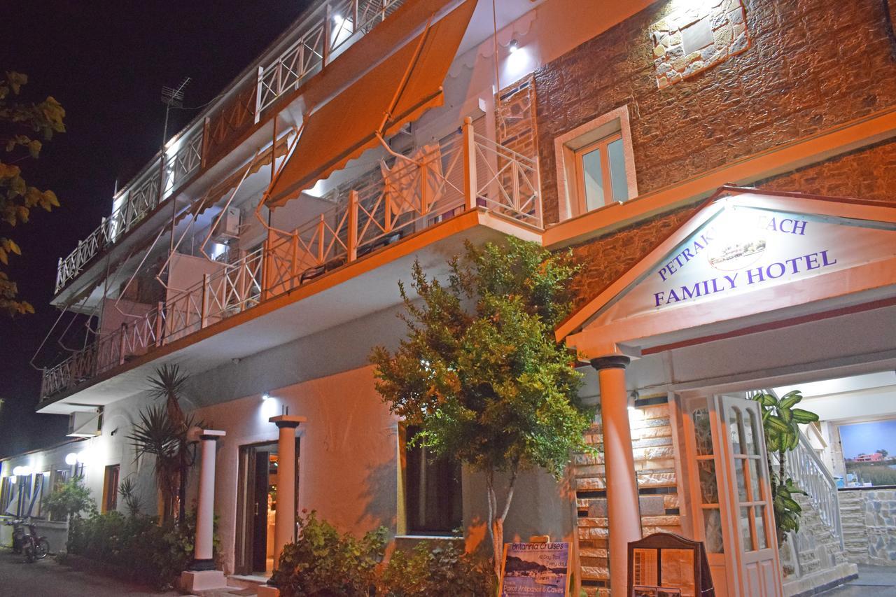 Petrakis Beach Lefkimmi Exterior foto